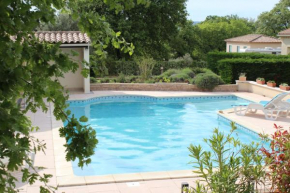 Villa climatisée avec piscine